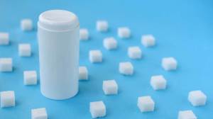 artificial sweetener and sugar
