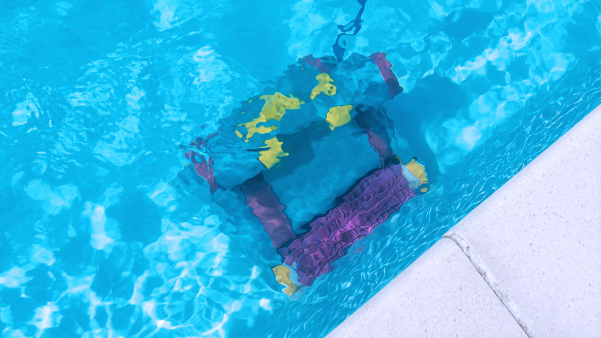 how_we_test_pool_cleaners