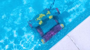 how_we_test_pool_cleaners