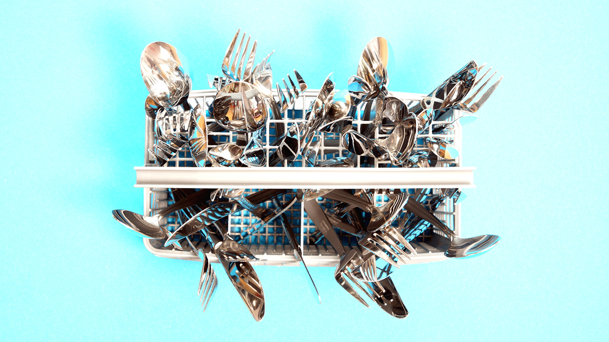 dishwasher cutlery stacked upright