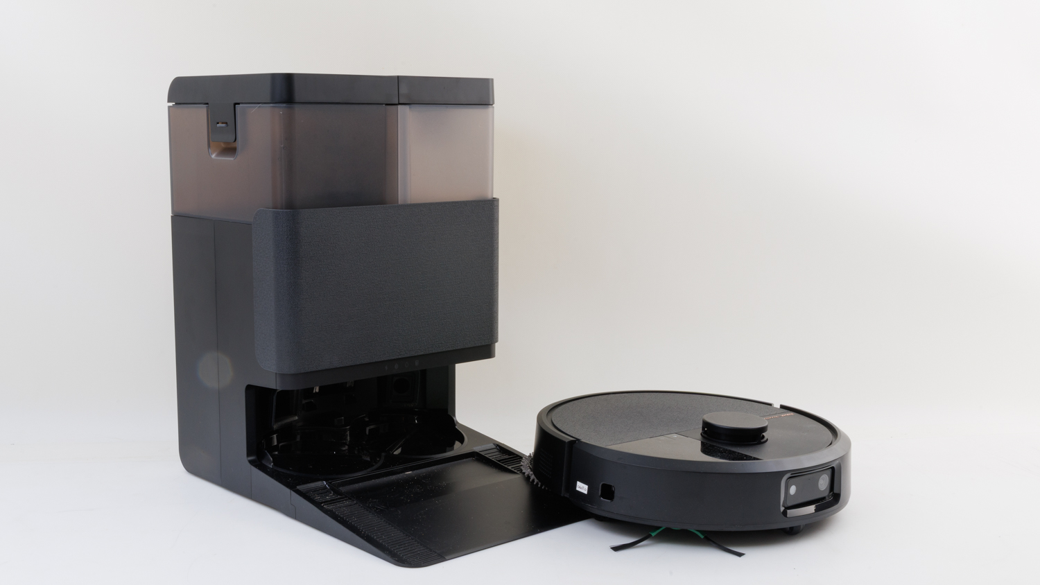 irobot roomba plus 505 combo robot autowash dock